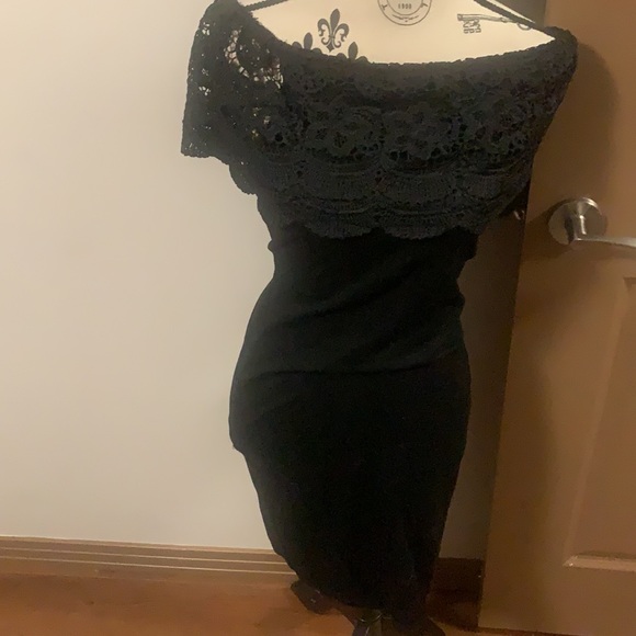 Embroidery top off the should modi’s black dress - Picture 2 of 5